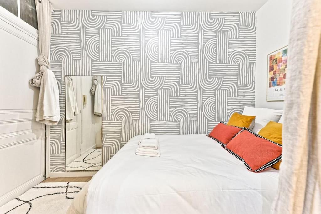 Appartement Central Proche Atelier Des Lumieres Paris Exterior foto